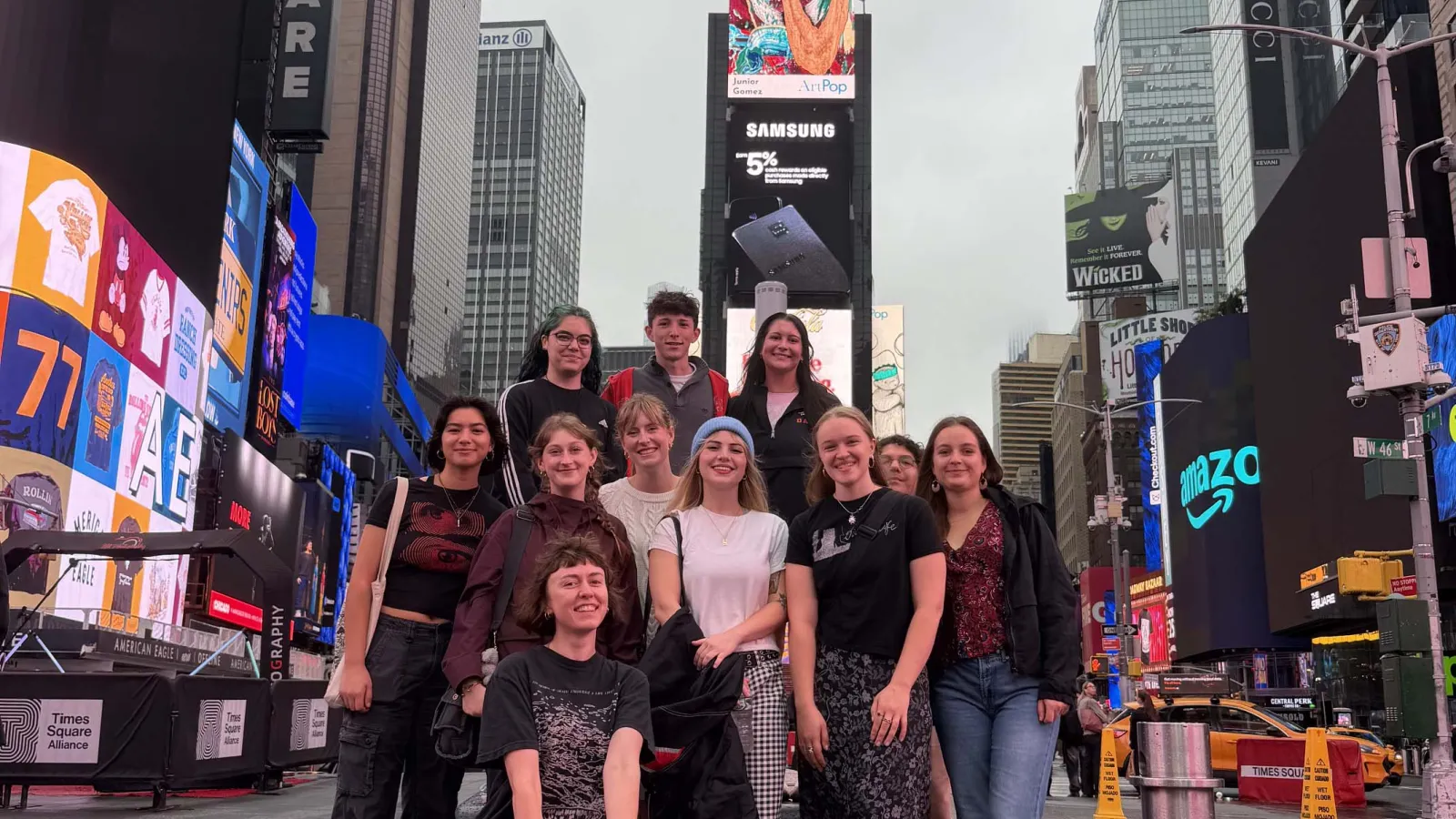 HISTART4016 Students in Times Square 